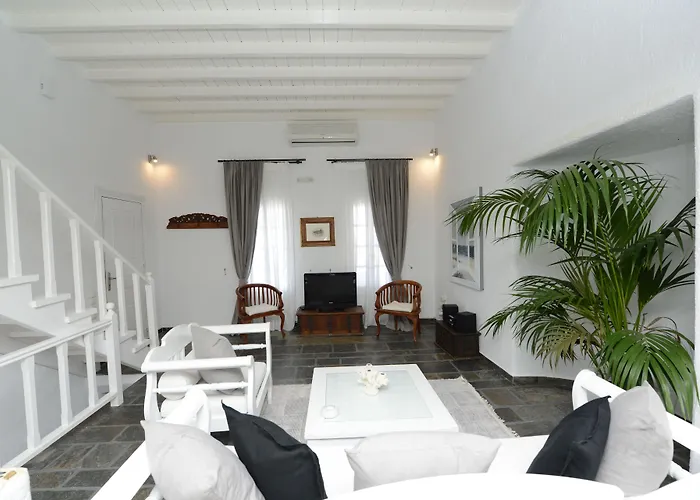 アパート Thalasses カラファティス