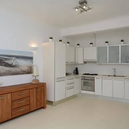 Thalasses Apartment Kalafatis