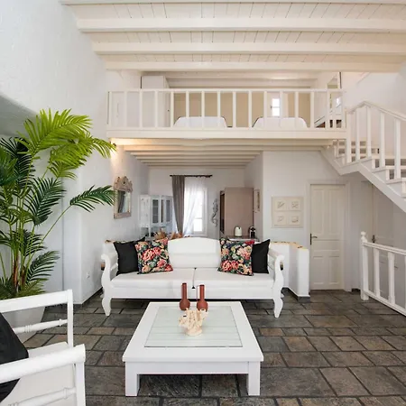 Thalasses Apartment *