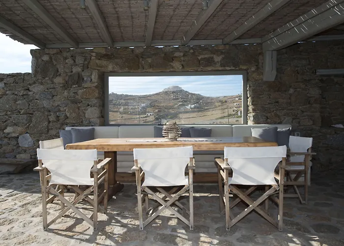 شقة ثالاسيس