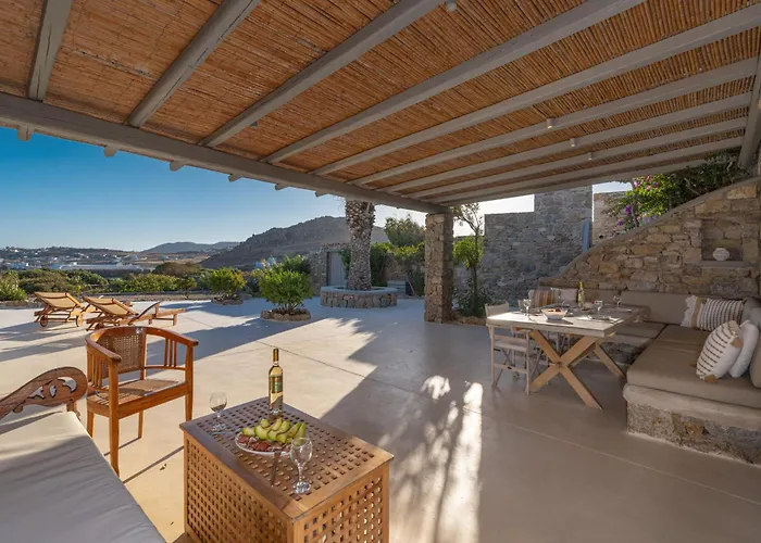 ثالاسيس شقة كالافاتيس