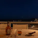 Apartment Thalasses *